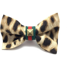 Load image into Gallery viewer, Designer GucciPet Leopard Collar &amp; Bow Tie Set - Boujeecat
