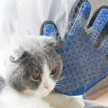 Load image into Gallery viewer, Hair Removal Shed Control Glove - Boujeecat
